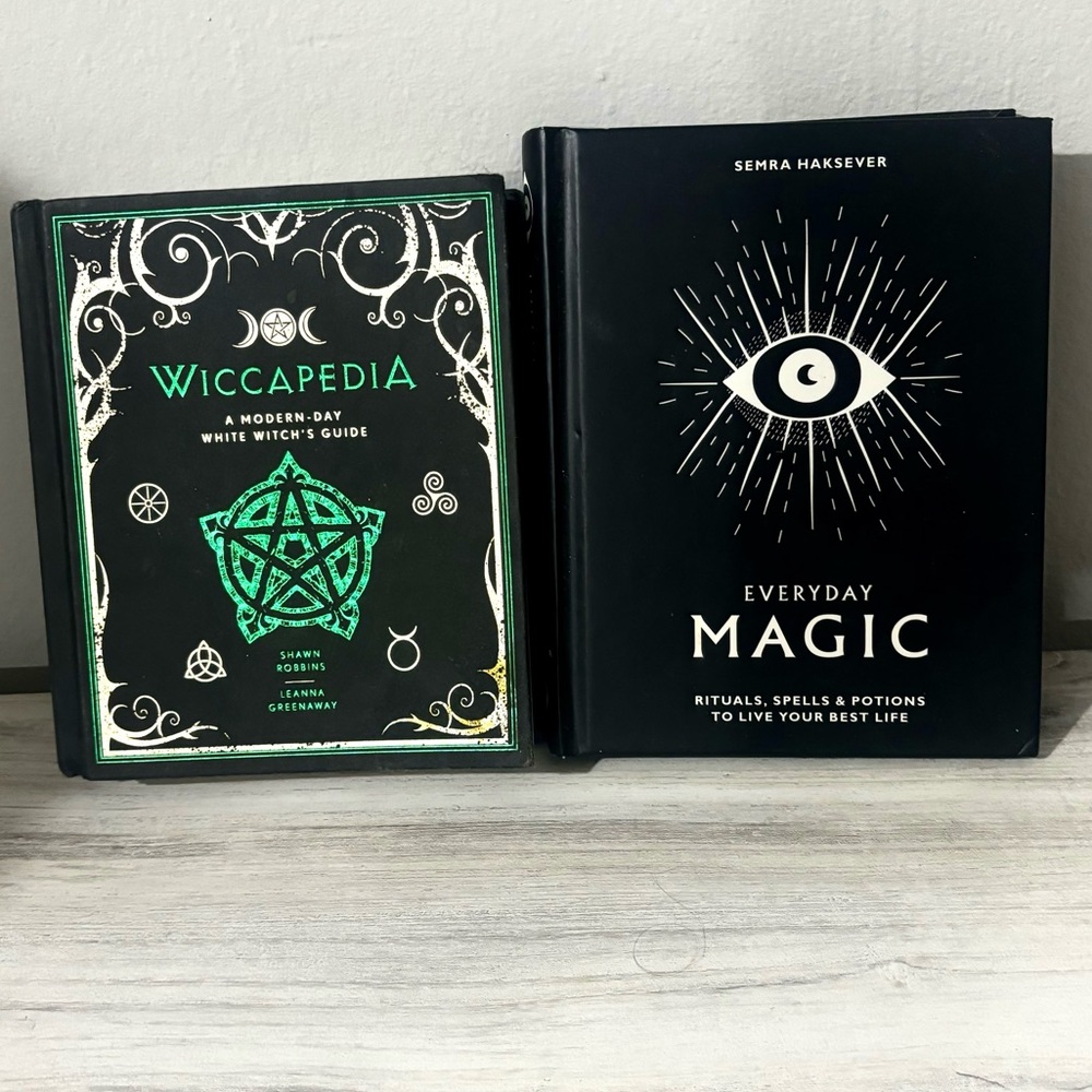 Books magic Powerful manifestations and guide books